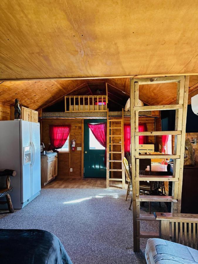 Country Cabins Hotel Chariton Kültér fotó