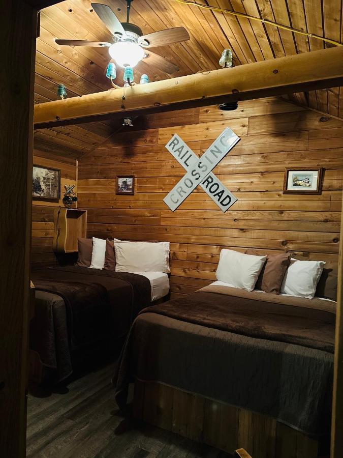 Country Cabins Hotel Chariton Kültér fotó